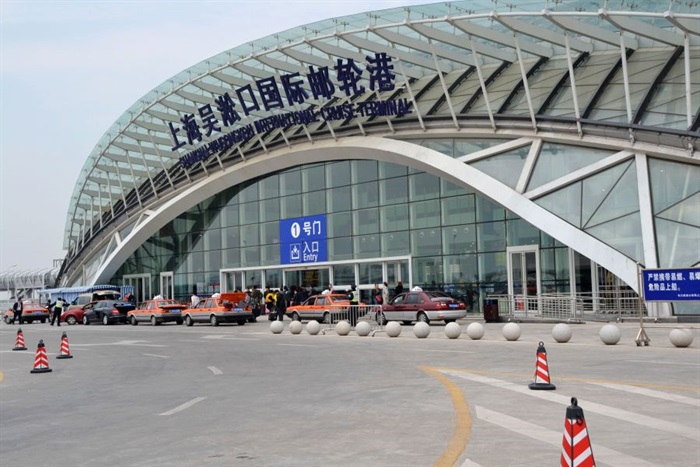 上海吴淞口客运中心建筑设计方案SU模型(1)